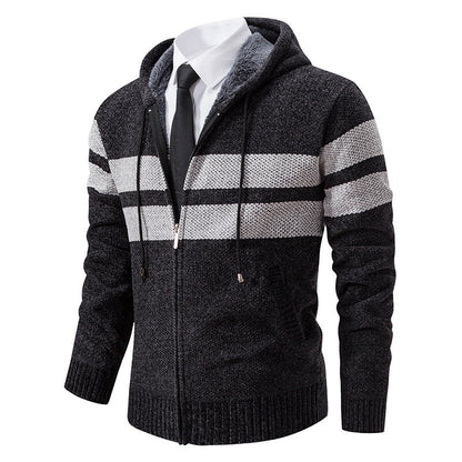 Giacca in maglia da uomo con cappuccio e fodera in teddy