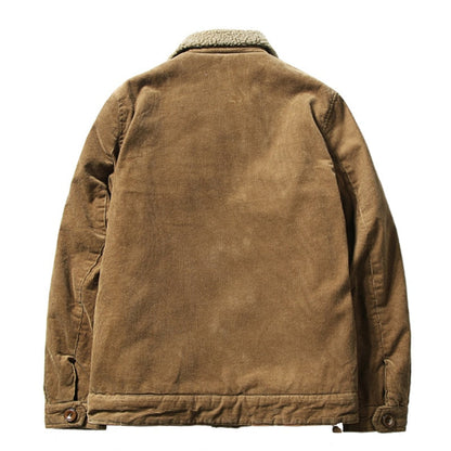 Zeitlose Cordjacke von Vinthentic